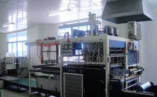 吸塑機（適應BOPS材料成型）在機械設備中的應用與優勢