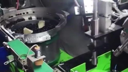 智能革新與人力轉型 當工廠引進新設備，我們該如何看待工人的未來？